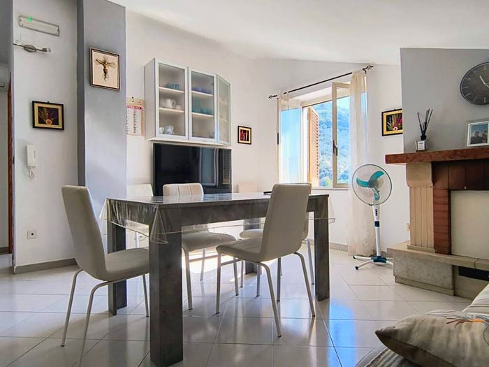 Casa trilocale in vendita in Via Parma, Mercato, Giffoni Valle Piana