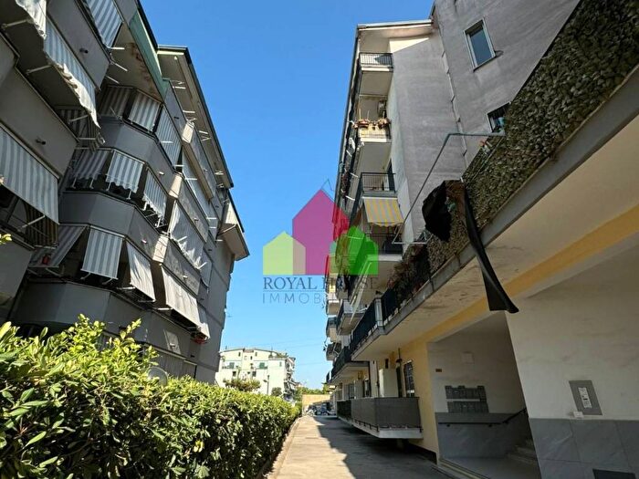 Appartamento trilocale in vendita in Via Ada Negri, Madonna delle Grazie, Giugliano in Campania