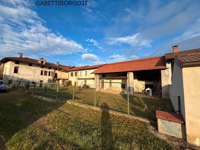 Casa quadrilocale in vendita in San Mauro, Area Artigianale Via San Mauro, Boves