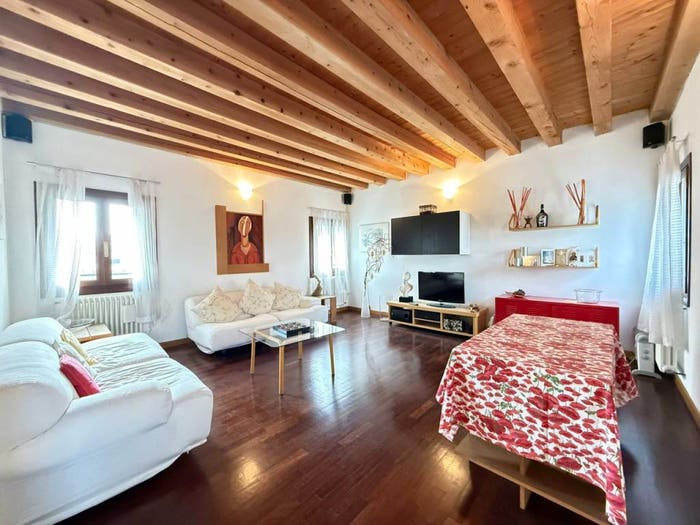 Appartamento trilocale in vendita in via principe umberto, Centro Storico, Este