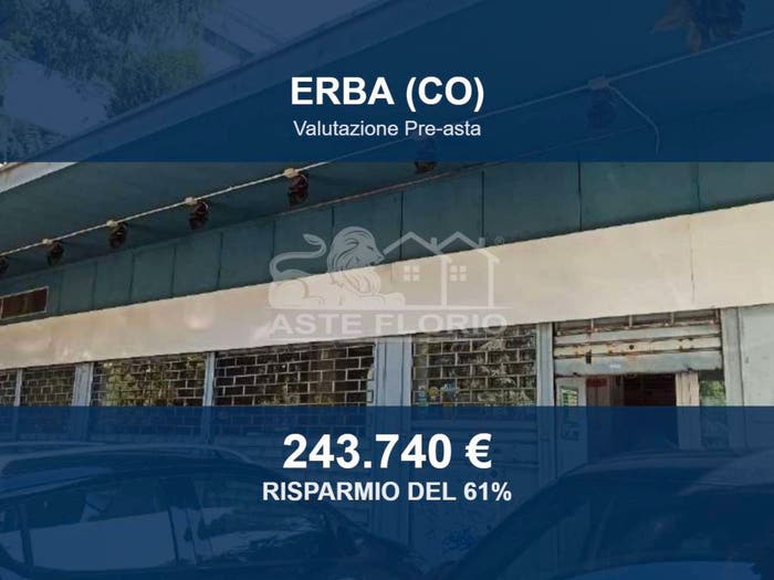 Appartamento monolocale in vendita in Via Alessandro Volta, Centro, Erba