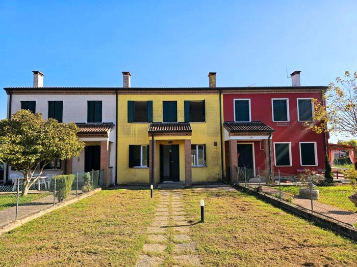 Casa trilocale in vendita in VIA PASQUALE LONGO, San Fidenzio, Borgo Veneto