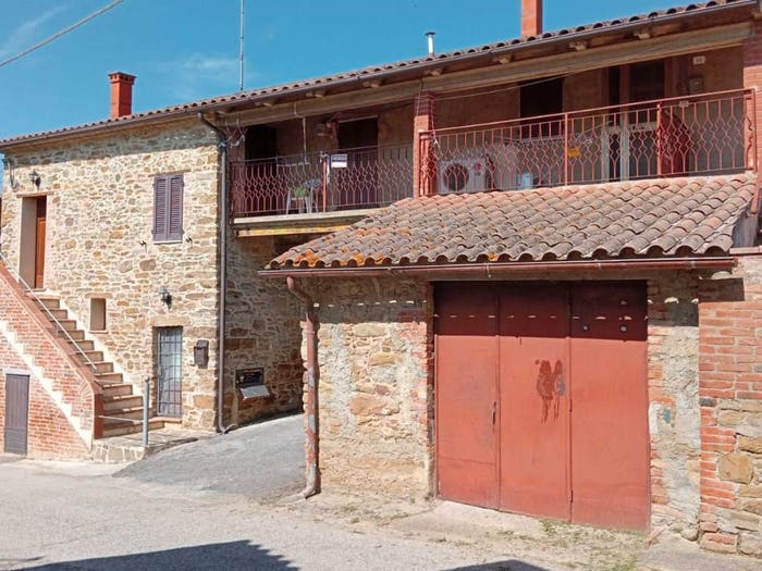 Appartamento con 6 locali in vendita in Magione