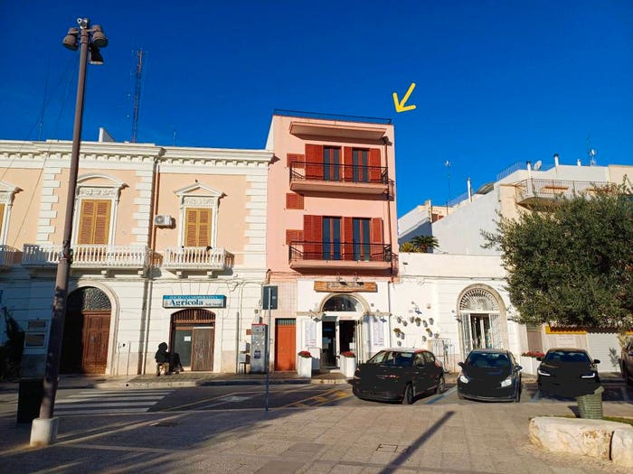 Casa con 6 locali in vendita in Piazza Aldo Moro, Centro, Polignano a Mare