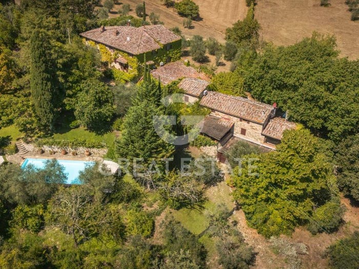Casa con 6 locali in vendita in Via Chiantigiana, Centro, Castellina in Chianti
