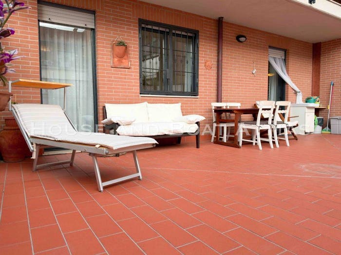Appartamento con 5 locali in vendita in Scopaia, Livorno