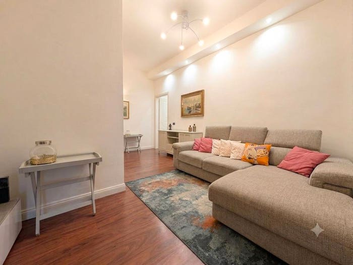 Appartamento con 6 locali in vendita in Viale Donato Giannotti, Gavinana, Firenze