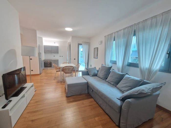 Appartamento bilocale in vendita in Via Arnaldo da Brescia, Sturla, Genova