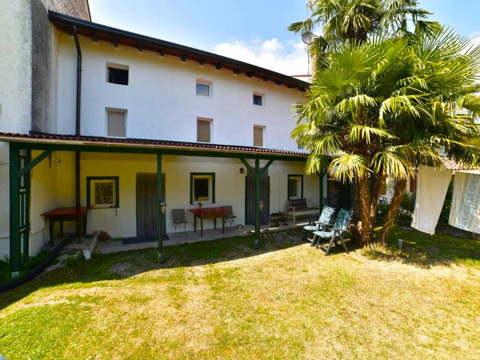 Casa con 6 locali in vendita in Via Crescentia, Canussio, Varmo