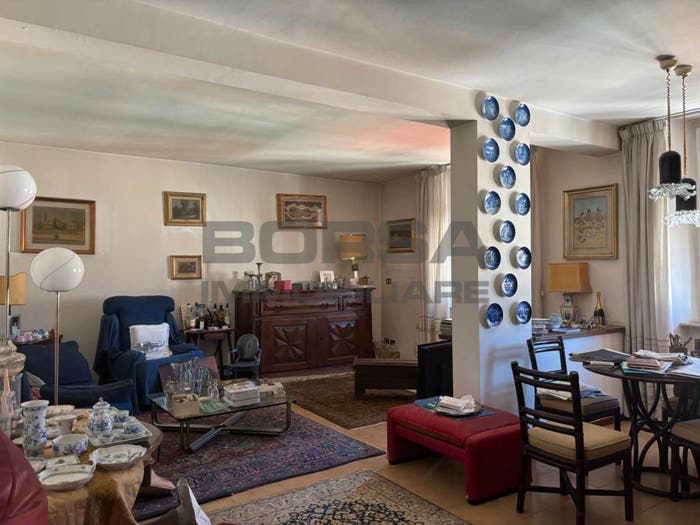 Appartamento con 6 locali in vendita in Via Enrico Mayer, Attias Marconi, Livorno