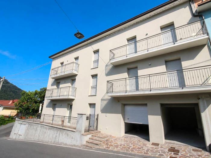 Appartamento bilocale in vendita in Via Rosaghe, Pieve, Lumezzane