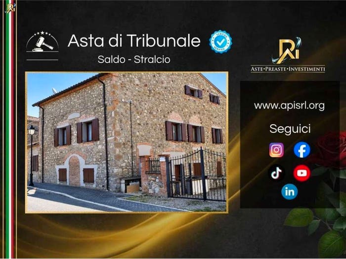 Appartamento trilocale in vendita in Frazione Centeno Via Cassia, Proceno