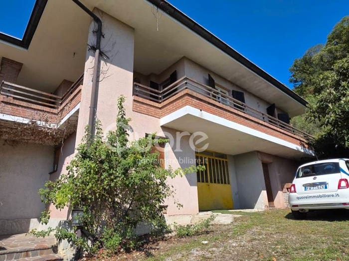 Casa con 6 locali in vendita in Via Sottoriviera, Centro, Tarcento