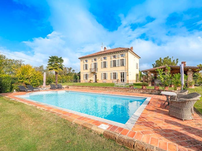 Casa con 6 locali in vendita in Altavilla Monferrato