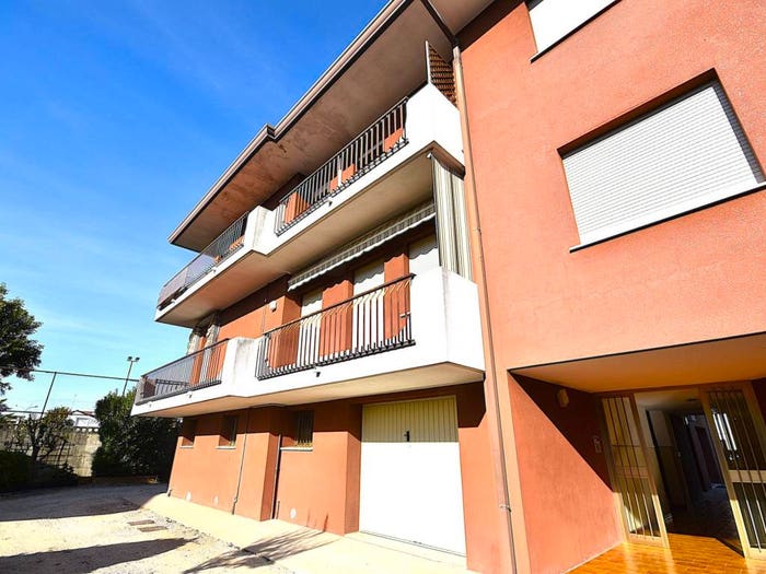 Appartamento trilocale in vendita in Via Aprile, Centro, Musile di Piave