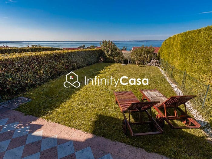 Casa con 5 locali in vendita in Strada del Barum Via Pietro Mascagni, Centro, Lazise