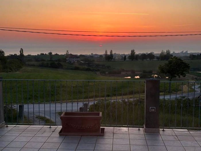 Casa con 6 locali in vendita in Via Rio Vaccaro, Mondolfo
