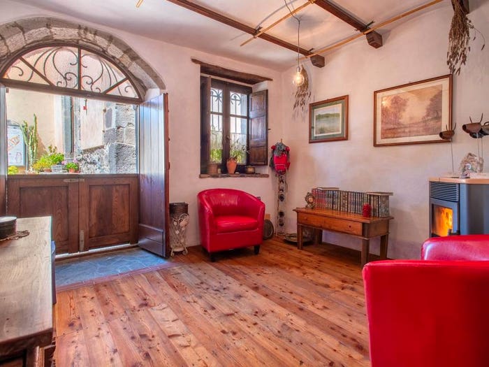 Casa con 5 locali in vendita in Via Carmine, Centro, Santu Lussurgiu