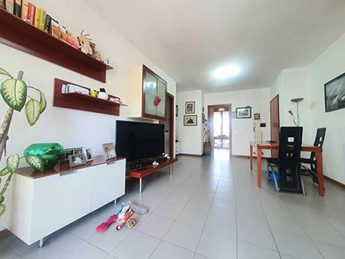 Appartamento quadrilocale in vendita in Passo Varano, Ancona