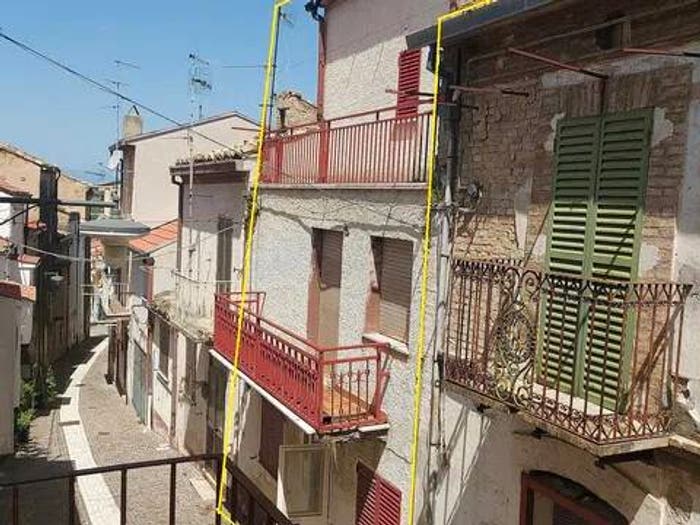 Casa quadrilocale in vendita in Via Ennio Flaiano, Centro, Castel Frentano