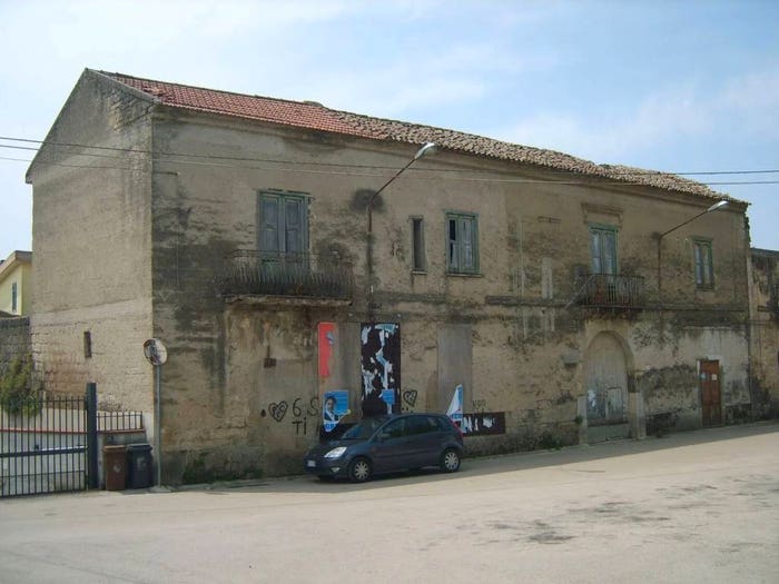 Casa con 6 locali in vendita in Via Cardinale San Severino, Casertavecchia Casola, Caserta