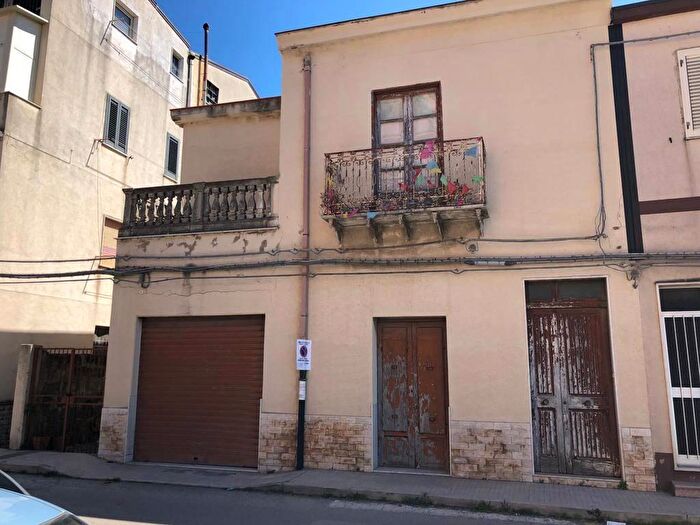 Casa con 5 locali in vendita in Ss, Sant'Agata Di Militello