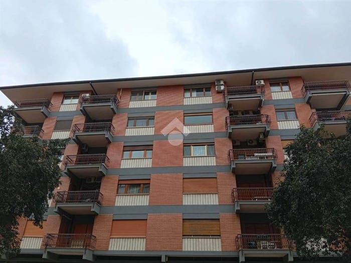 Appartamento con 6 locali in vendita in Via ferrarecce, Ferrarecce Università, Caserta