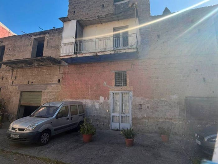 Appartamento trilocale in vendita in Via Giovanni Soriano, Centro, Acerra