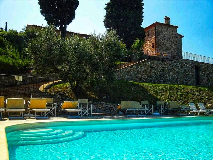Casa con 6 locali in vendita in Via Covona, Centro, Quarrata