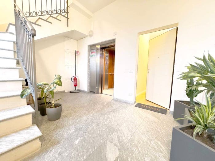 Appartamento trilocale in vendita in Via Mansueto Pirotta, Centro, Barzago