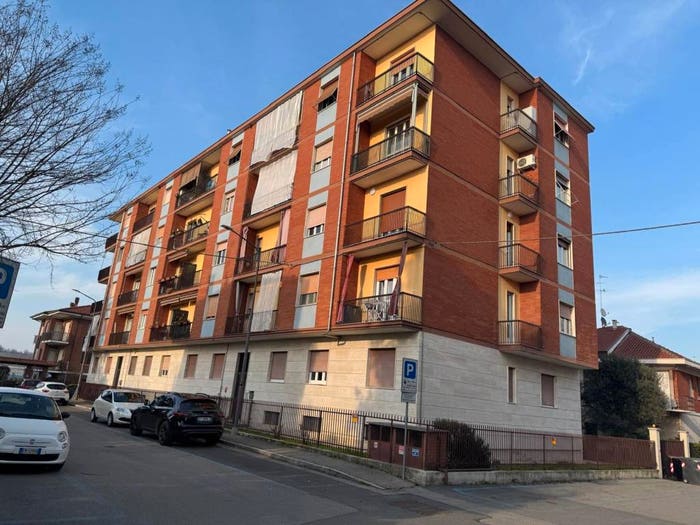 Appartamento trilocale in vendita in Via Francesca Armosino, Ospedale, Asti