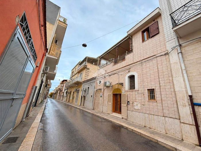 Casa bilocale in vendita in Via S Francesco D'Assisi, Centro, Cerignola
