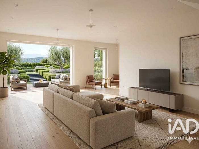 Casa con 5 locali in vendita in Via del Pallaio, Centro, Capolona