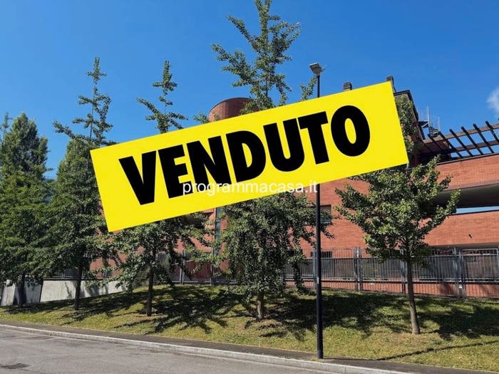 Appartamento quadrilocale in vendita in Via Marche, San Bovio San Felice, Peschiera Borromeo