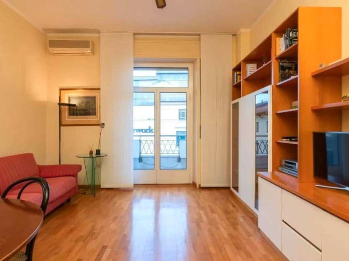 Appartamento bilocale in affitto in Via San Marco, Turati, Milano