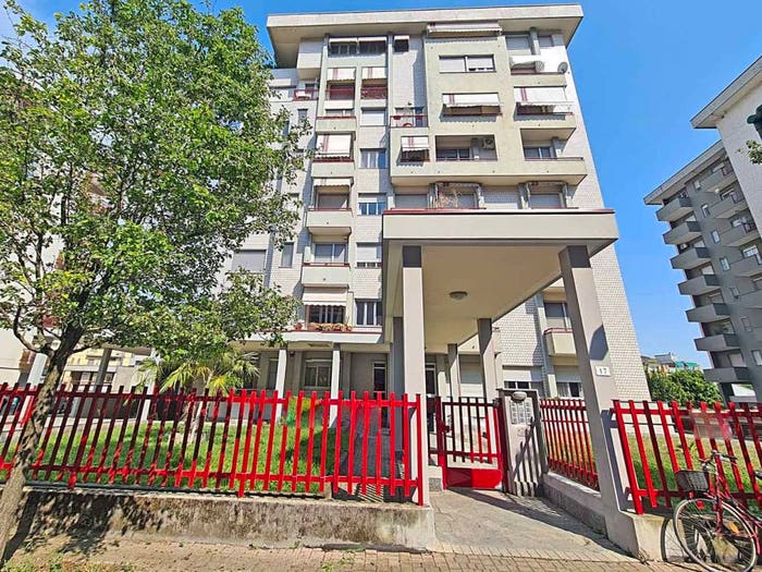 Appartamento con 6 locali in vendita in Via Papa Giovanni XXIII, Valentino, Casale Monferrato
