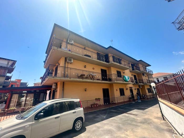 Appartamento trilocale in vendita in Via Rocco Chinnici, Centro, Misterbianco