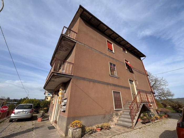 Appartamento con 5 locali in vendita in Via dell'Osteriaccia, Centro, Fabro