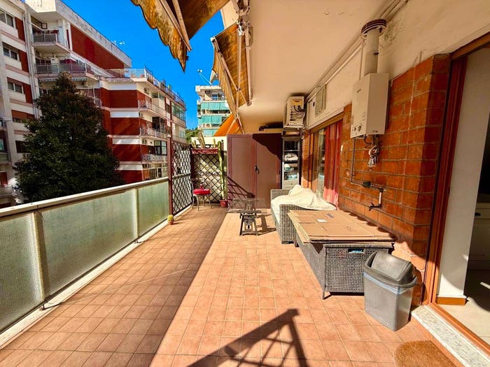 Appartamento bilocale in vendita in Via Vincenzo Tiberio, Fuorigrotta, Napoli