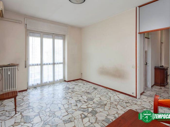 Appartamento trilocale in vendita in Viale Italia, Centro, Ponte San Pietro