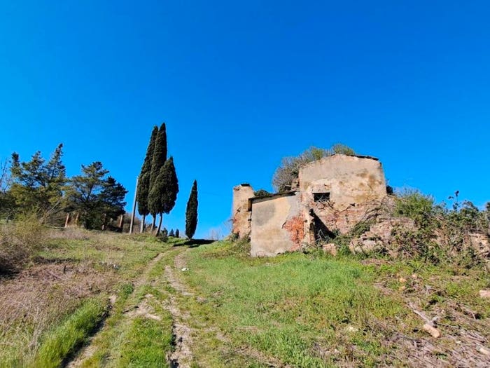 Casa con 6 locali in vendita in HR, Peccioli