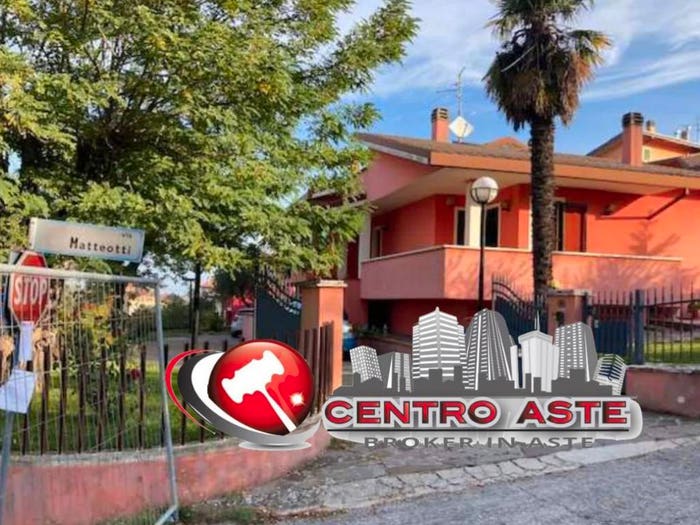 Casa con 6 locali in vendita in Via A Gramsci Tavoleto PU Italia, Centro, Tavoleto
