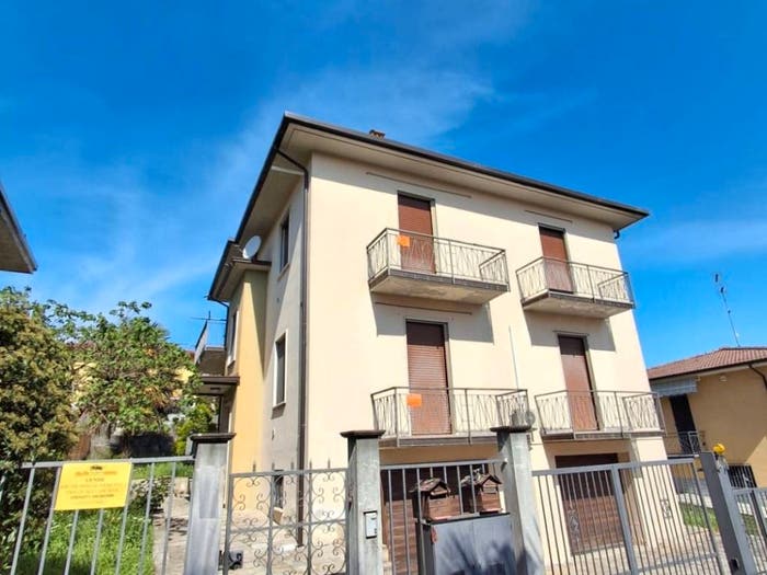 Casa con 6 locali in vendita in Via Aprile, Centro, Santa Maria della Versa