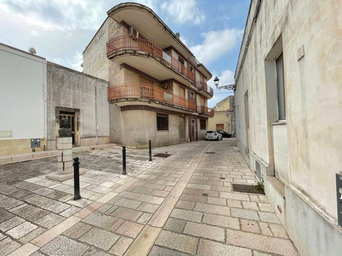 Appartamento quadrilocale in vendita in Via Giuseppe Mazzini, Centro, Melendugno