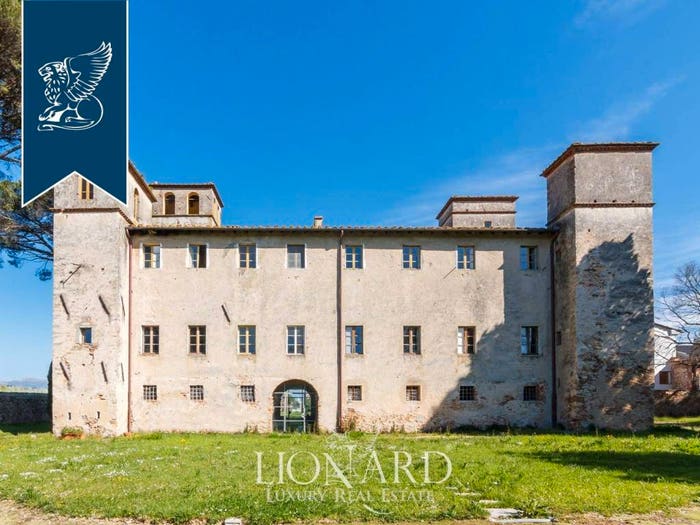 Casa con 6 locali in vendita in Verciano Guamo, Capannori