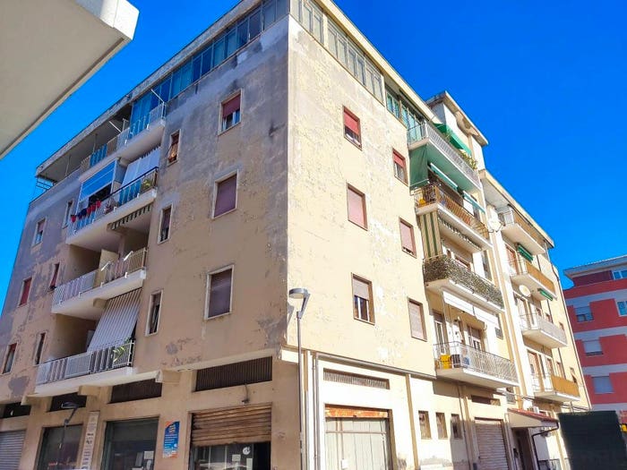 Appartamento quadrilocale in vendita in Via Monte Vettore, Ospedale, Pescara