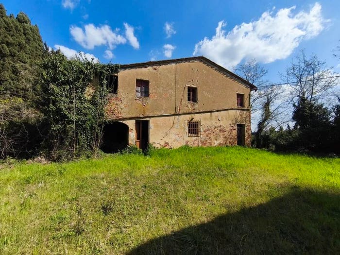 Casa con 6 locali in vendita in Centro, Palaia