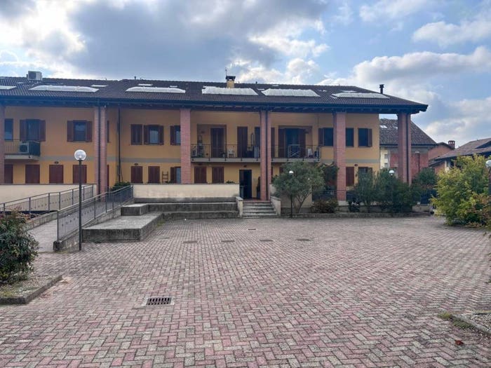 Appartamento trilocale in vendita in Piazza Risorgimento, Villavesco, Tavazzano con Villavesco
