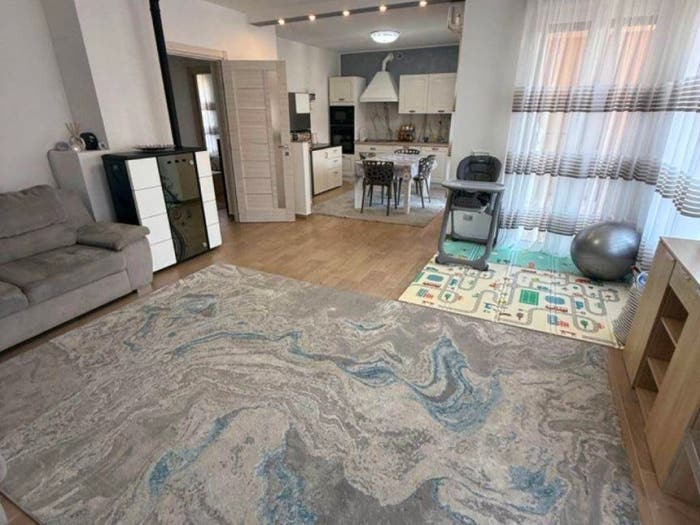 Appartamento quadrilocale in vendita in Via San Francesco d'Assisi, Centro, Castano Primo