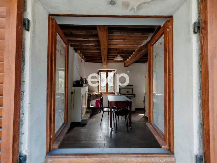 Casa con 6 locali in vendita in Frazione Cartoceto, Pergola